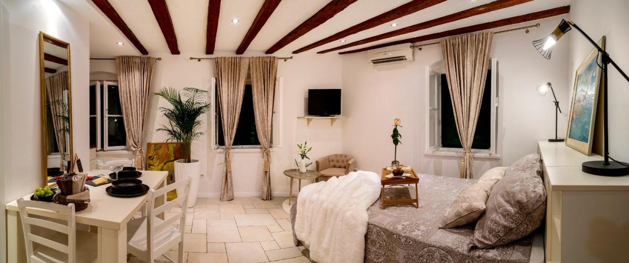 Charming Old Town Apartment Pjaca Split Exteriér fotografie